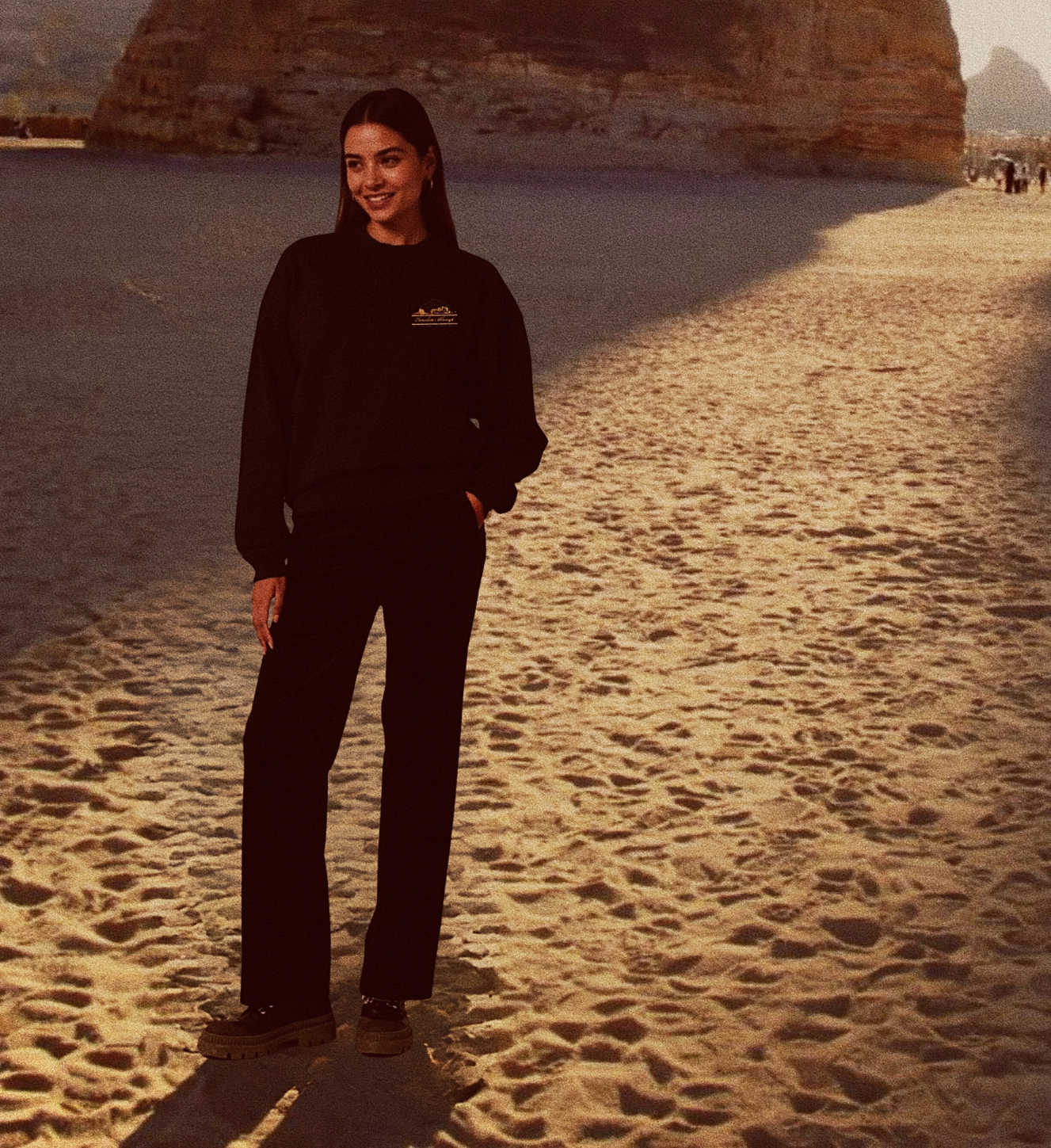 The Desert's Maraya Sweatshirt
